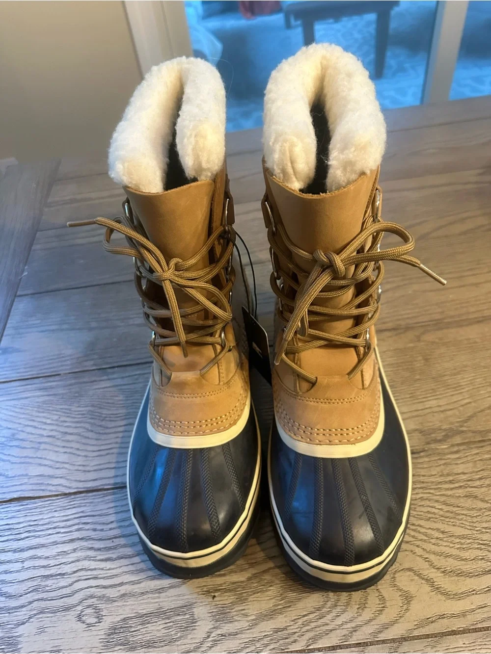 Sorel Tan Waterproof Lace-Up Faux-Fur  Boots New with tag